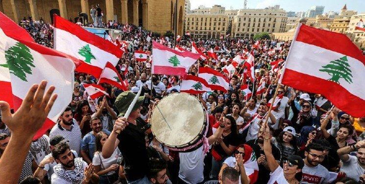 تظاهرات لبنانی ها وارد روز هفتم شد؛ دعوت به اعتصاب سراسری