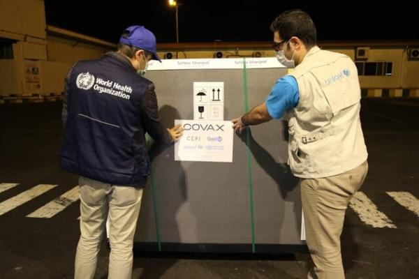 دریافت دومین محموله واکسن خریداری شده از کوواکس از سوی ایران