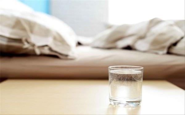 به این دلایل نوشیدن آب در ناشتا را نباید فراموش کنید