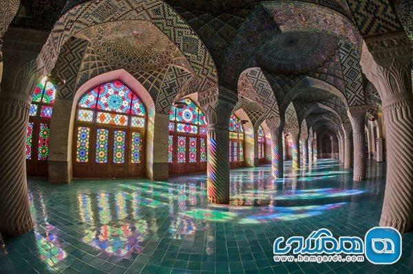 مسجد نصیرالملک ، جادویی به لطافت نور و رنگ