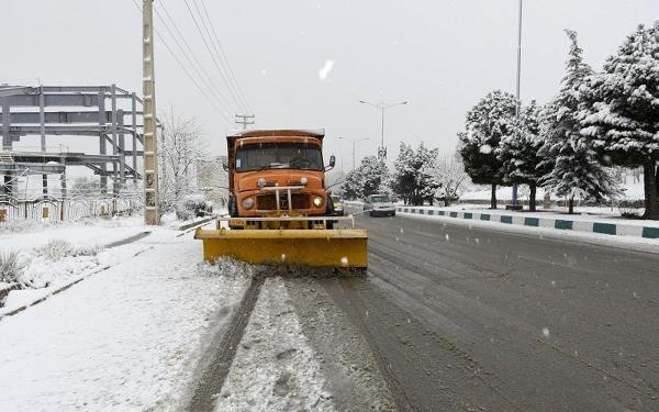تأخیر در برف روبی خیابان های شمال تهران